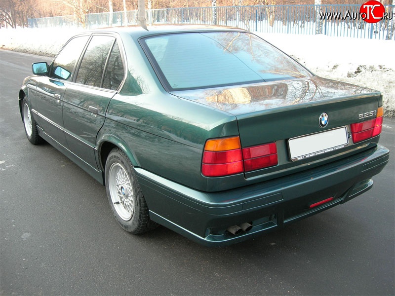 5 349 р. Задний бампер Concept BMW 5 серия E34 седан дорестайлинг (1988-1994) (Неокрашенный)  с доставкой в г. Санкт‑Петербург