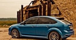 6 999 р. Пороги накладки ST Ford Focus 2  седан дорестайлинг (2004-2008) (Неокрашенные)  с доставкой в г. Санкт‑Петербург. Увеличить фотографию 1