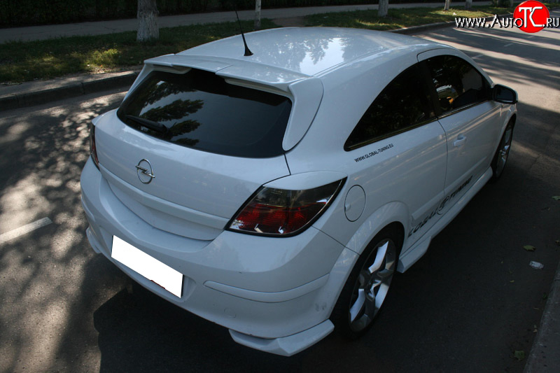 699 р. Комплект накладок задних фонарей Global Tuning  Opel Astra  H GTC (2004-2009) хэтчбек 3 дв. дорестайлинг, хэтчбек 3 дв. рестайлинг (Неокрашенные)  с доставкой в г. Санкт‑Петербург