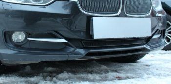 4 199 р. Защитная сетка радиатора в бампер Стрелка 11 Премиум (алюминий)  BMW 3 серия ( F30,  F31) (2012-2015) (Цвет: черный)  с доставкой в г. Санкт‑Петербург. Увеличить фотографию 1