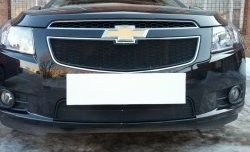 1 469 р. Нижняя сетка на бампер Russtal (черная)  Chevrolet Cruze ( седан,  хэтчбек) (2009-2015)  с доставкой в г. Санкт‑Петербург. Увеличить фотографию 4