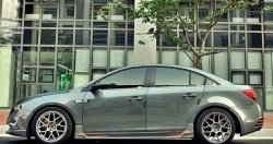 4 199 р. Пороги накладки CT Chevrolet Cruze J300 седан дорестайлинг (2009-2012) (Неокрашенные)  с доставкой в г. Санкт‑Петербург. Увеличить фотографию 1