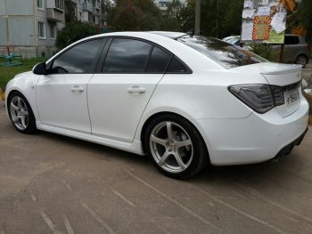 4 099 р. Пороги накладки пластиковые CT  Chevrolet Cruze ( J300,  J305,  J308) (2009-2015) седан дорестайлинг, хэтчбек дорестайлинг, седан рестайлинг, универсал рестайлинг, хэтчбек рестайлинг (Неокрашенные)  с доставкой в г. Санкт‑Петербург. Увеличить фотографию 2