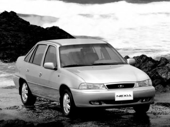 17 849 р. Капот Стандартный Daewoo Nexia дорестайлинг (1995-2008) (Окрашенный)  с доставкой в г. Санкт‑Петербург. Увеличить фотографию 1