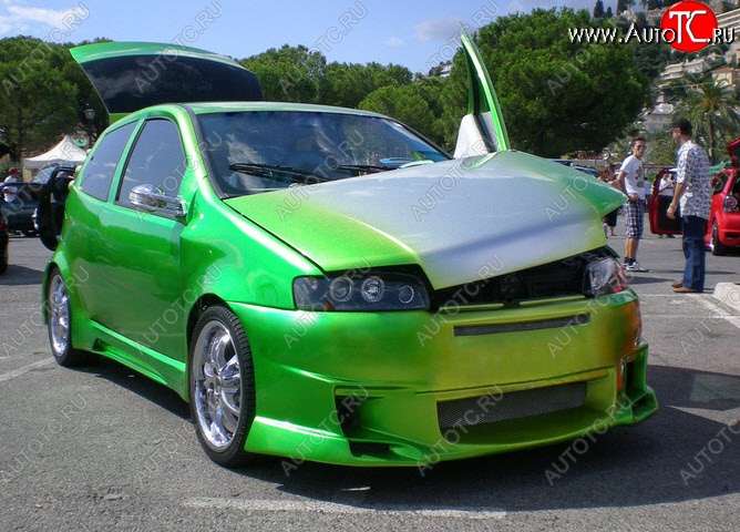 28 999 р. Передний бампер R1 Fiat Punto 176 хэтчбэк 5 дв. (1993-1999)  с доставкой в г. Санкт‑Петербург