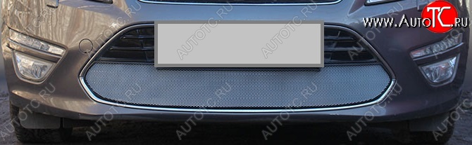 1 539 р. Защитная сетка на бампер Russtal (хром)  Ford Mondeo (2010-2014)  с доставкой в г. Санкт‑Петербург
