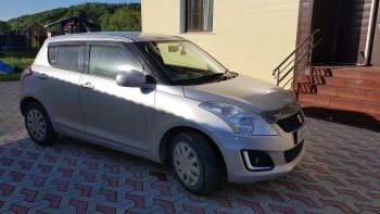 1 999 р. Дефлектора окон CA-Plastiс  Suzuki Swift  ZC72S (2010-2016) дорестайлинг, хэтчбэк 5 дв., рестайлинг, хэтчбэк 5 дв. (Classic полупрозрачный)  с доставкой в г. Санкт‑Петербург. Увеличить фотографию 2