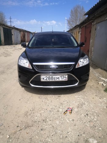 3 299 р. Вставка в центральную часть бампера SAT (с молдингом) Ford Focus 2 седан рестайлинг (2007-2011)  с доставкой в г. Санкт‑Петербург. Увеличить фотографию 2