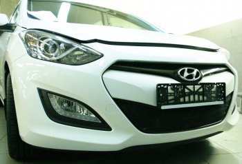 1 599 р. Сетка в воздухозаборник бампера Arbori (15 мм) Hyundai I30 2 GD дорестайлинг универсал (2011-2015) (Черная)  с доставкой в г. Санкт‑Петербург. Увеличить фотографию 2