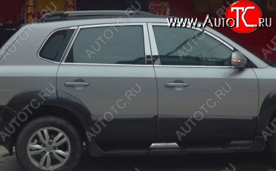 4 749 р. Накладки на центральные стойки дверей СТ  Hyundai Tucson  JM (2004-2010) (Неокрашенные)  с доставкой в г. Санкт‑Петербург