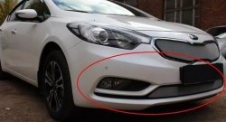 1 539 р. Нижняя защитная сетка на бампер Russtal (хром) KIA Cerato 3 YD дорестайлинг седан (2013-2016)  с доставкой в г. Санкт‑Петербург. Увеличить фотографию 1