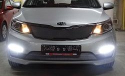 1 599 р. Сетка в решетку радиатора Russtal  KIA Rio  3 QB (2015-2017) рестайлинг седан, рестайлингхэтчбек5дв. (хром)  с доставкой в г. Санкт‑Петербург. Увеличить фотографию 2