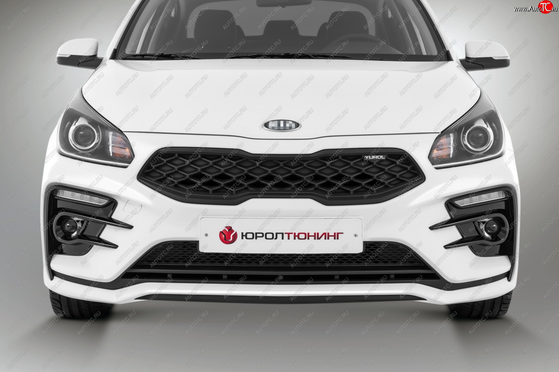 17 999 р. Передний бампер Kudos Romb KIA Rio 4 FB дорестайлинг седан (2016-2020) (Под прямоугольные ДХО с ПТФ, Неокрашенный)  с доставкой в г. Санкт‑Петербург