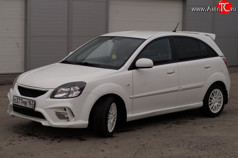 4 599 р. Комплект порогов Vita Dm  KIA Rio ( 2 JB,  4 FB) (2005-2024) дорестайлинг седан, дорестайлинг, хэтчбэк 5 дв., рестайлинг, хэтчбэк 5 дв., рестайлинг седан (Неокрашенные)  с доставкой в г. Санкт‑Петербург