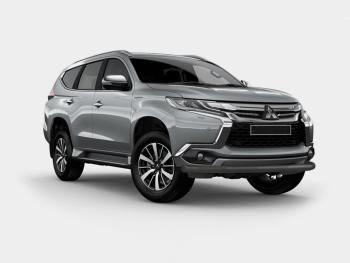 9 199 р. Защита переднего бампера (Ø63 мм, окрашенная) Russtal Mitsubishi Pajero Sport QE дорестайлинг (2015-2021) (цвет черный муар)  с доставкой в г. Санкт‑Петербург. Увеличить фотографию 1