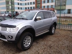 15 349 р. Накладки на колёсные арки BUSHWACKER Mitsubishi Pajero Sport PB дорестайлинг (2008-2013) (Неокрашенные)  с доставкой в г. Санкт‑Петербург. Увеличить фотографию 2