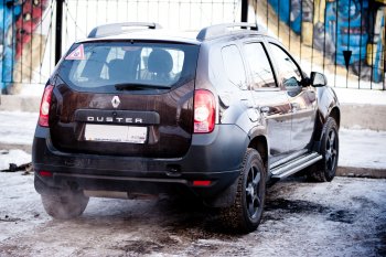 15 899 р. Порожки для ног из трубы Ø51 с алюминиевой площадкой Petroil Tuning Эстонец Renault Duster HS рестайлинг (2015-2021) (Черный (Шагрень))  с доставкой в г. Санкт‑Петербург. Увеличить фотографию 5