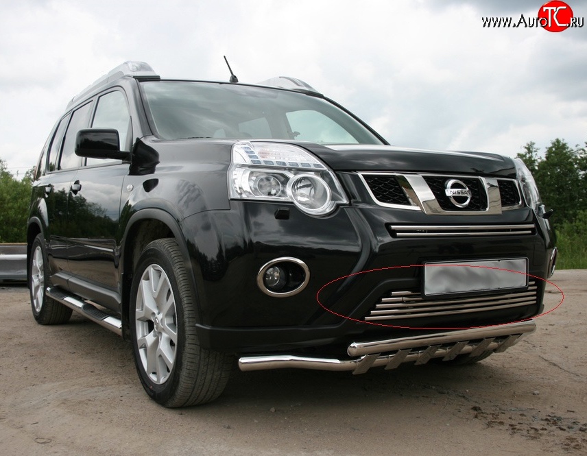 4 769 р. Декоративная вставка воздухозаборника Novline (d16 мм, нижняя) Nissan X-trail 2 T31 рестайлинг (2010-2015)  с доставкой в г. Санкт‑Петербург