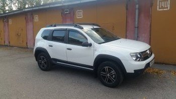 3 999 р. Накладки на двери Petroil Tuning Renault Duster HS дорестайлинг (2010-2015) (Тисненый пластик)  с доставкой в г. Санкт‑Петербург. Увеличить фотографию 5