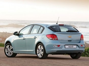 3 099 р. Задняя левая ремонтная арка AUTOFERRUM  Chevrolet Cruze  J305 (2009-2015) хэтчбек дорестайлинг, хэтчбек рестайлинг (Оцинкованная сталь 0,8 мм.)  с доставкой в г. Санкт‑Петербург. Увеличить фотографию 1