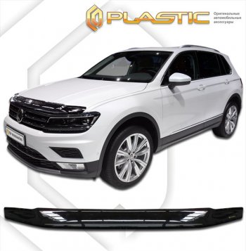 1 839 р. Дефлектор капота (без хром-пакета) CA-Plastic Volkswagen Tiguan Mk2 дорестайлинг (2016-2020) (classic черный, без надписи)  с доставкой в г. Санкт‑Петербург. Увеличить фотографию 1