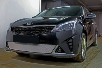 3 579 р. Защитная сетка в бампер (низ, ячейка 3х7 мм) Alfeco Стандарт KIA Rio X рестайлинг (2020-2024) (Хром)  с доставкой в г. Санкт‑Петербург. Увеличить фотографию 3