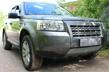 3 399 р. Защитная сетка в бампер (низ, ячейка 3х7 мм) Alfeco Стандарт  Land Rover Freelander  L359 (2006-2010) (Хром)  с доставкой в г. Санкт‑Петербург. Увеличить фотографию 2