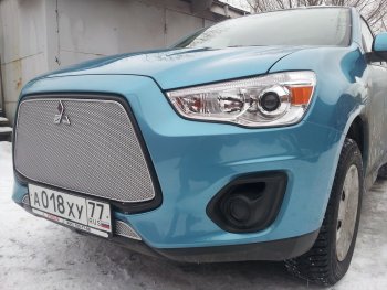 5 999 р. Защитная сетка в бампер (верх, ячейка 4х10 мм) Alfeco Премиум Mitsubishi ASX 1-ый рестайлинг (2013-2016) (Хром)  с доставкой в г. Санкт‑Петербург. Увеличить фотографию 3