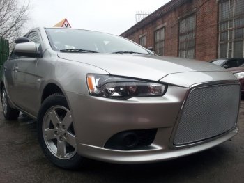 5 999 р. Защитная сетка в бампер (ячейка 3х7 мм) Alfeco Стандарт Mitsubishi Lancer 10 седан рестайлинг (2011-2017) (Хром)  с доставкой в г. Санкт‑Петербург. Увеличить фотографию 3