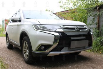 8 999 р. Защитная сетка в бампер (3 части, ячейка 4х10 мм) Alfeco Премиум Mitsubishi Outlander GF 2-ой рестайлинг (2015-2018) (Хром)  с доставкой в г. Санкт‑Петербург. Увеличить фотографию 2