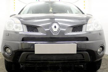 Защитная сетка в бампер (низ, ячейка 4х10 мм) Стрелка11 Премиум Renault Koleos Phase 1 (2007-2011)  (Чёрная)