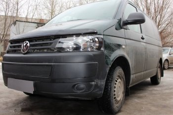 4 199 р. Защитная сетка в бампер (низ, ячейка 4х10 мм) Стрелка11 Премиум Volkswagen Caravelle T5 рестайлинг (2009-2015) (Чёрная)  с доставкой в г. Санкт‑Петербург. Увеличить фотографию 3