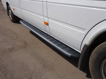 15 499 р. Порог алюминиевый с пластиковой накладкой, ТСС Тюнинг  Mercedes-Benz Sprinter  W906 (2014-2018) рестайлинг (карбон)  с доставкой в г. Санкт‑Петербург. Увеличить фотографию 1