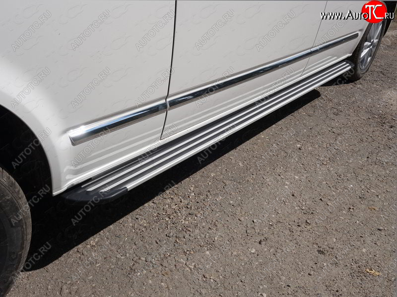 28 749 р. Пороги алюминиевые Slim Line ТСС Тюнинг  Volkswagen Caravelle  T6 (2015-2019) дорестайлинг (Silver)  с доставкой в г. Санкт‑Петербург