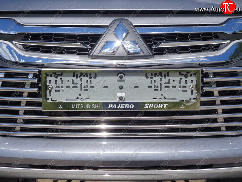 6 199 р. Рамка гос. номера ТСС Тюнинг  Mitsubishi Pajero Sport  3 QE (2015-2021) (нержавейка)  с доставкой в г. Санкт‑Петербург