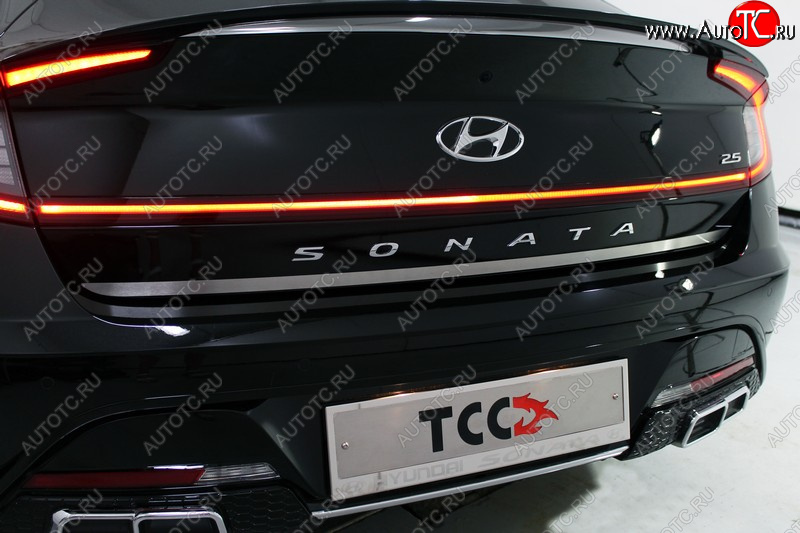 1 199 р. Накладка на крышку багажника ТСС Тюнинг  Hyundai Sonata  DN8 (2019-2022) (Лист шлифованный)  с доставкой в г. Санкт‑Петербург