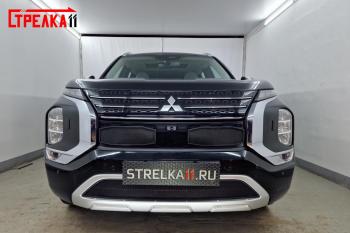 2 699 р. Защита радиатора (2 части верх) Стрелка11 Стандарт  Mitsubishi Outlander  GN (2021-2024) (черная)  с доставкой в г. Санкт‑Петербург. Увеличить фотографию 2