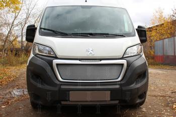 3 899 р. Защита радиатора (2 части) Стрелка11 Стандарт  CITROEN Jumpy (2013-2017), Fiat Ducato  290 (2014-2024), Peugeot Boxer  290 (2014-2024) (черная)  с доставкой в г. Санкт‑Петербург. Увеличить фотографию 5