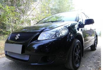 2 599 р. Защита радиатора Стрелка11 Стандарт  Suzuki SX4  GYC21S (2006-2012) дорестайлинг седан (хром)  с доставкой в г. Санкт‑Петербург. Увеличить фотографию 1