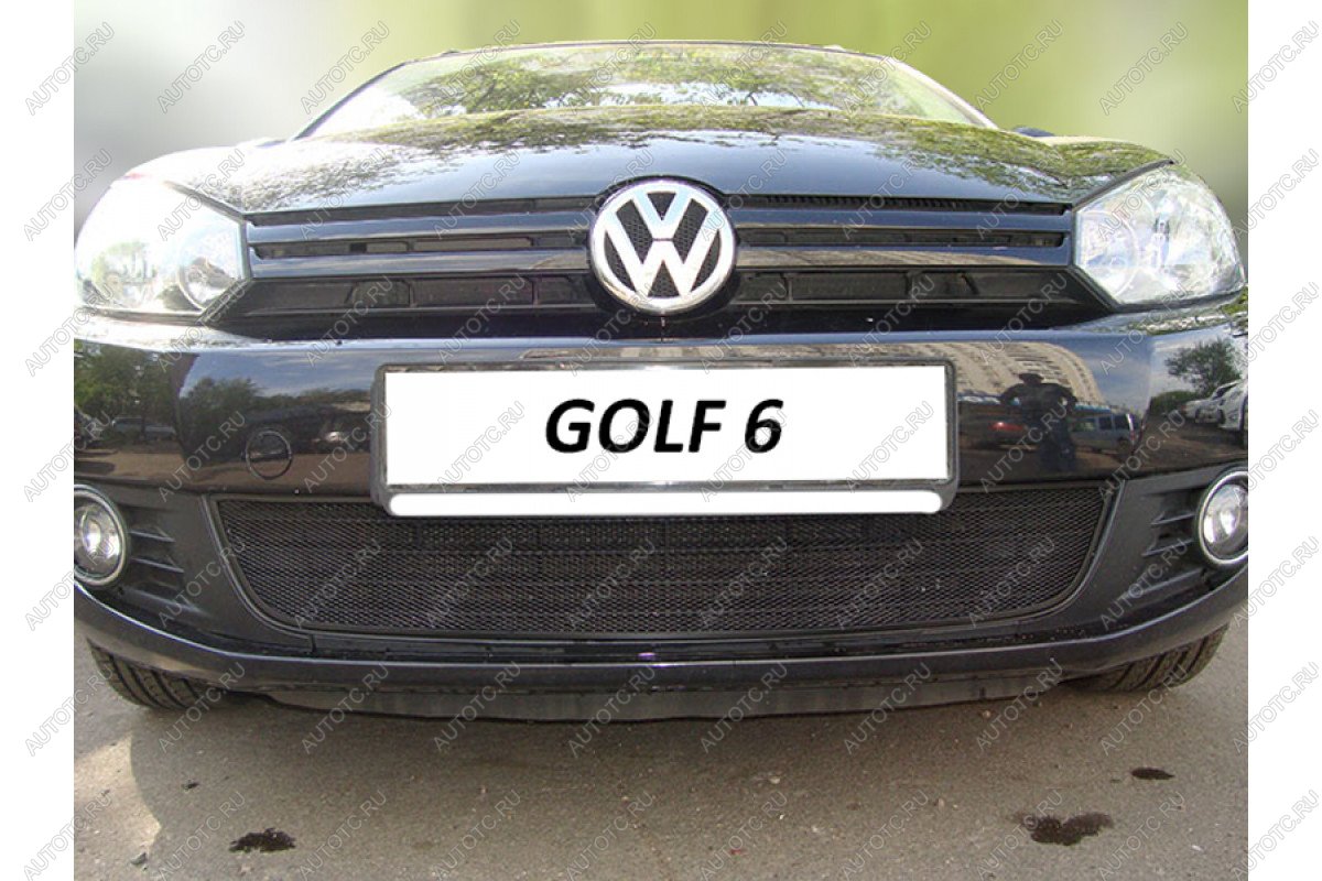 2 499 р. Защита радиатора Стрелка11 Стандарт  Volkswagen Golf  6 (2008-2014) хэтчбэк 5 дв. (черная)  с доставкой в г. Санкт‑Петербург