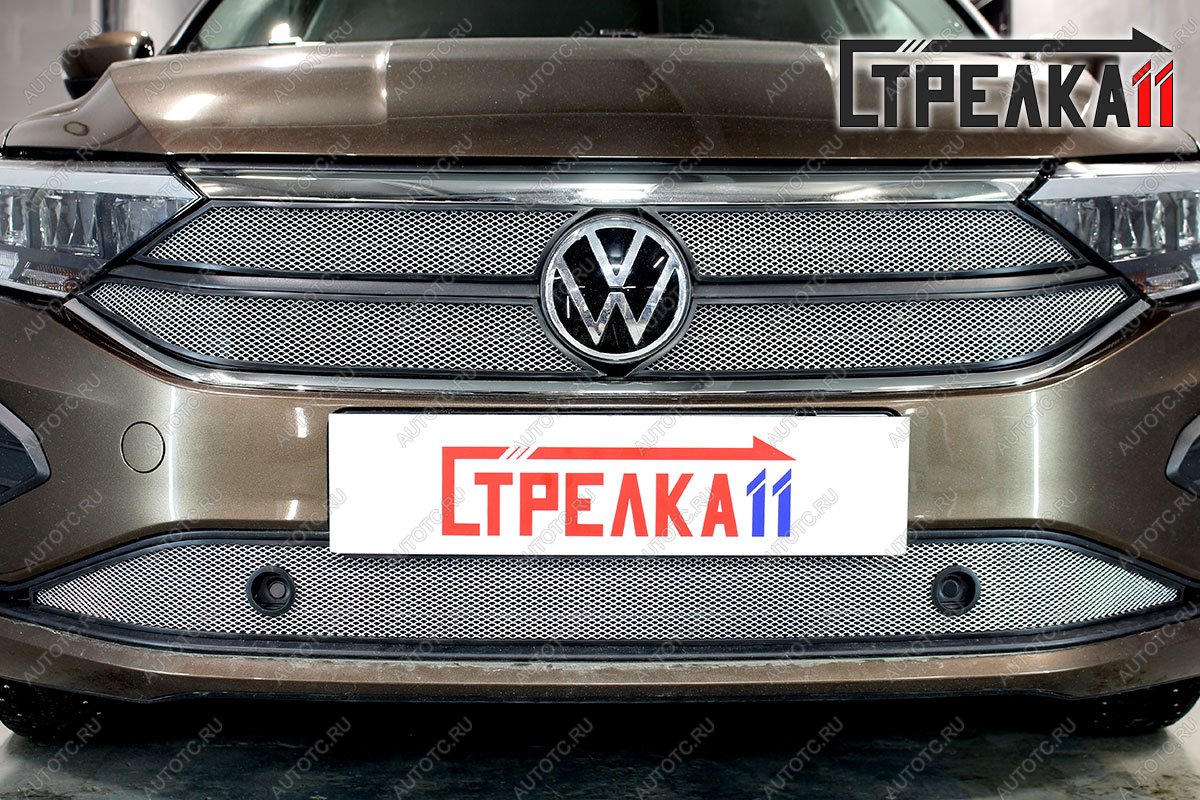 3 179 р. Защита радиатора (низ с парктроникам) Стрелка11 Стандарт  Volkswagen Polo  Mk6 (2020-2022) лифтбек (хром)  с доставкой в г. Санкт‑Петербург