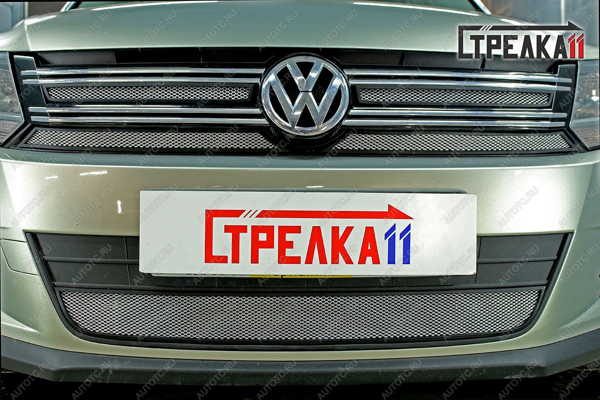 3 389 р.  Защита радиатора (низ) Стрелка11 Стандарт  Volkswagen Tiguan  NF (2011-2017) рестайлинг (хром)  с доставкой в г. Санкт‑Петербург