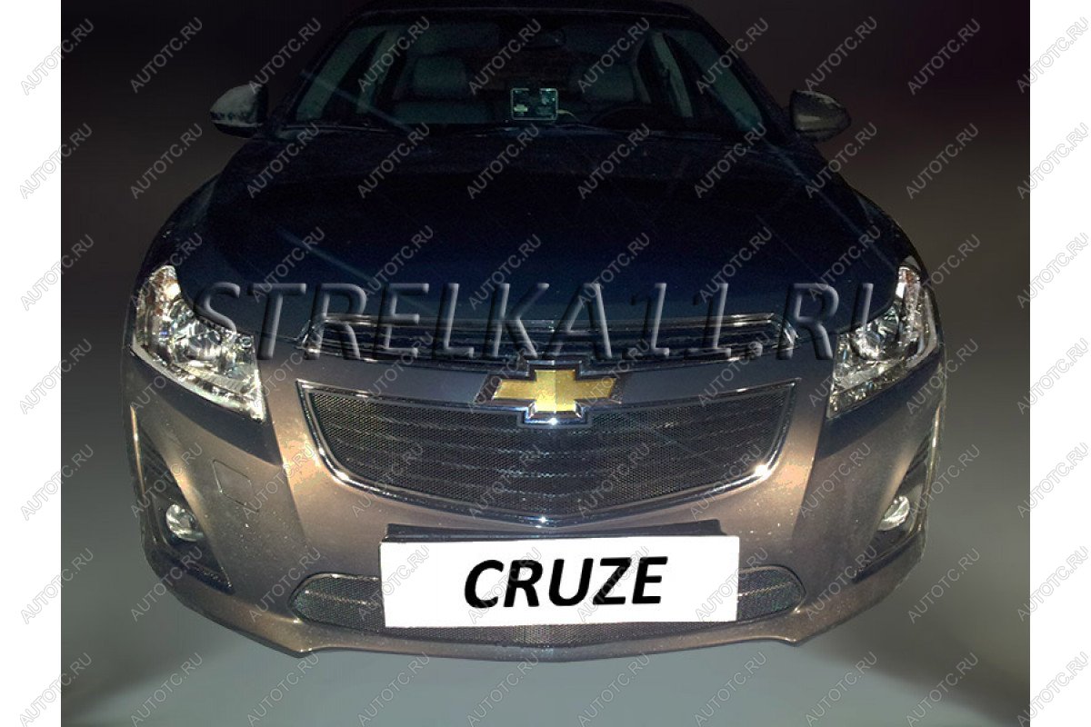 799 р. Зимняя заглушка решетки радиатора (низ) Стрелка11 Chevrolet Cruze J300 седан рестайлинг (2012-2015) (черная)  с доставкой в г. Санкт‑Петербург