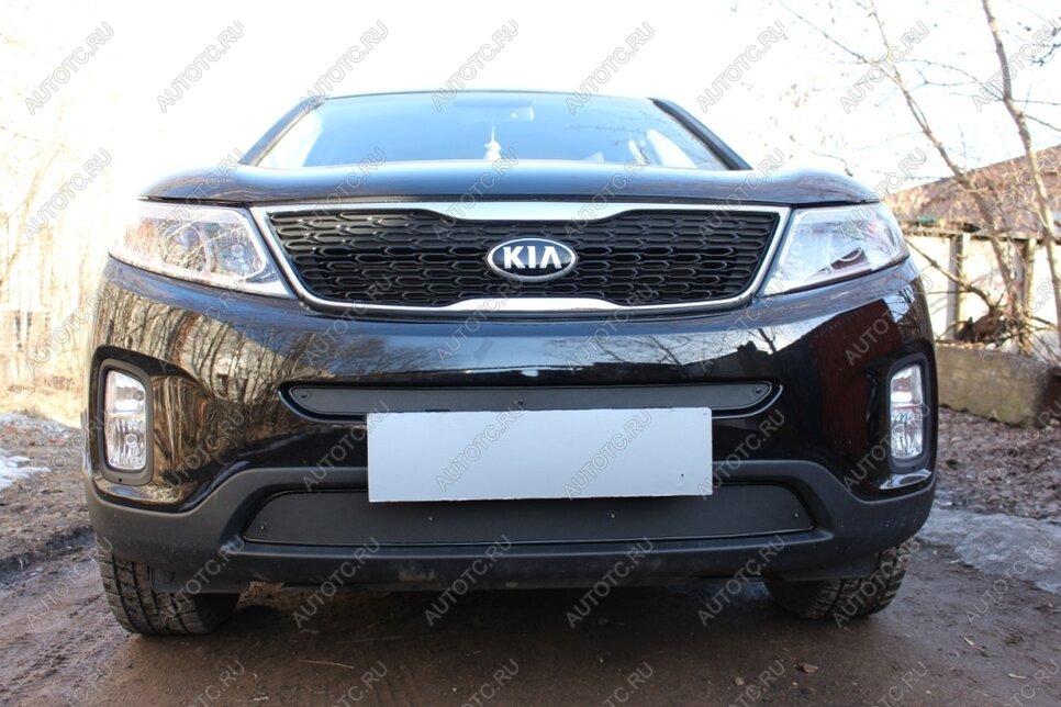 799 р.  Зимняя заглушка решетки радиатора (низ) Стрелка11   KIA Sorento  XM (2012-2015) рестайлинг (черная)  с доставкой в г. Санкт‑Петербург