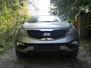 969 р. Зимняя заглушка решетки радиатора (верх) Стрелка11   KIA Sportage  3 SL (2010-2014) дорестайлинг (черная)  с доставкой в г. Санкт‑Петербург. Увеличить фотографию 2