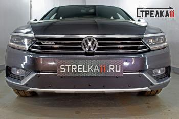 759 р. Зимняя заглушка решетки радиатора (Alltrack 2.0) (низ с вентиляционной шторкой) Стрелка11  Volkswagen Passat  B8 (2015-2019) седан дорестайлинг, универсал дорестайлинг (черная)  с доставкой в г. Санкт‑Петербург. Увеличить фотографию 1