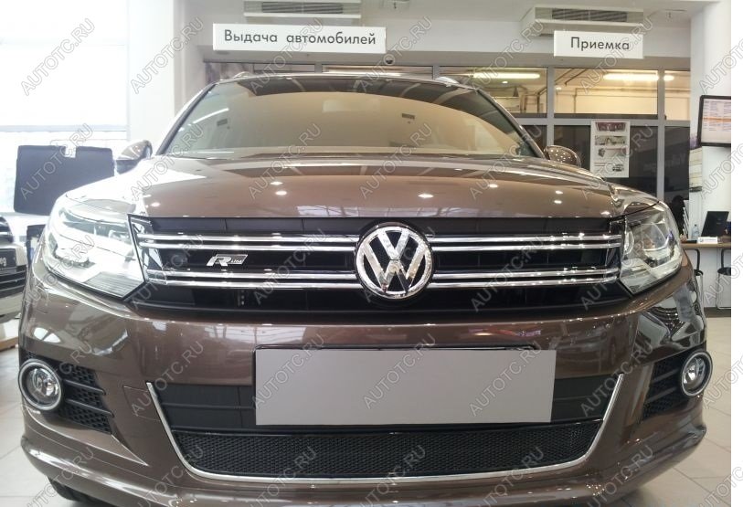 11 549 р. Защита радиатора (низ с парктроником) Стрелка11 Премиум  Volkswagen Tiguan  Mk2 (2016-2020) дорестайлинг (хром)  с доставкой в г. Санкт‑Петербург