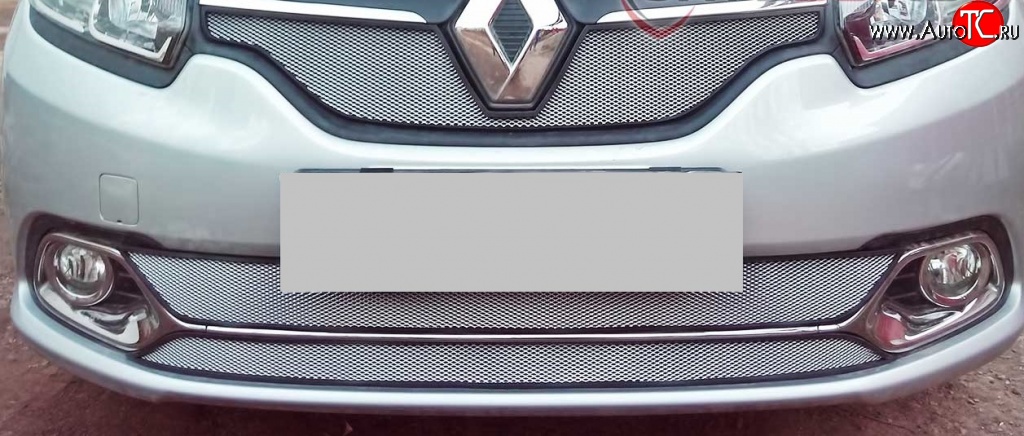 1 859 р. Нижняя сетка на бампер (Privilege, Luxe) Russtal (хром)  Renault Logan  2 (2014-2018)  с доставкой в г. Санкт‑Петербург