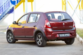 1 959 р. Накладки на колёсную арку RA (задняя правая)  Renault Sandero Stepway  (BS) (2010-2014) (Поверхность шагрень)  с доставкой в г. Санкт‑Петербург. Увеличить фотографию 3