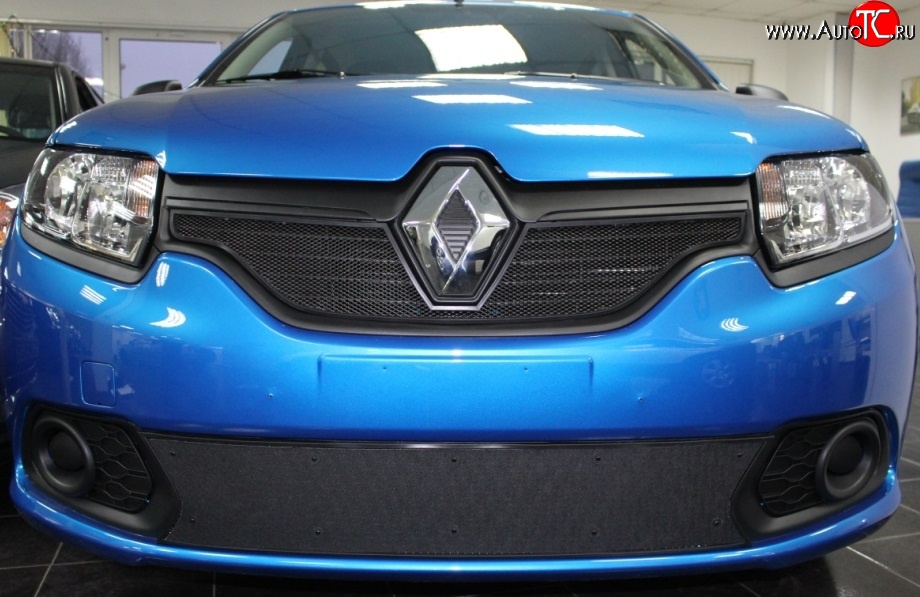 1 469 р. Сетка в решетку радиатора Russtal  Renault Sandero  (B8) (2014-2018) дорестайлинг (черная)  с доставкой в г. Санкт‑Петербург